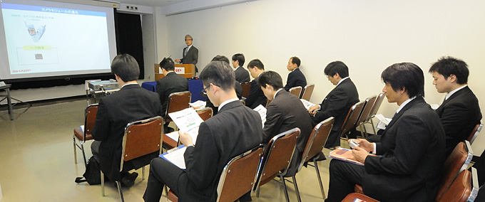 会場の模様