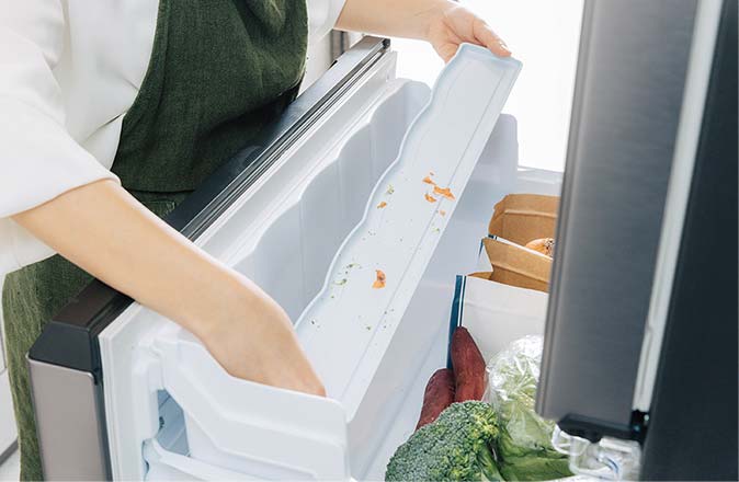 抗菌お手入れトレーでのお手入れイメージ