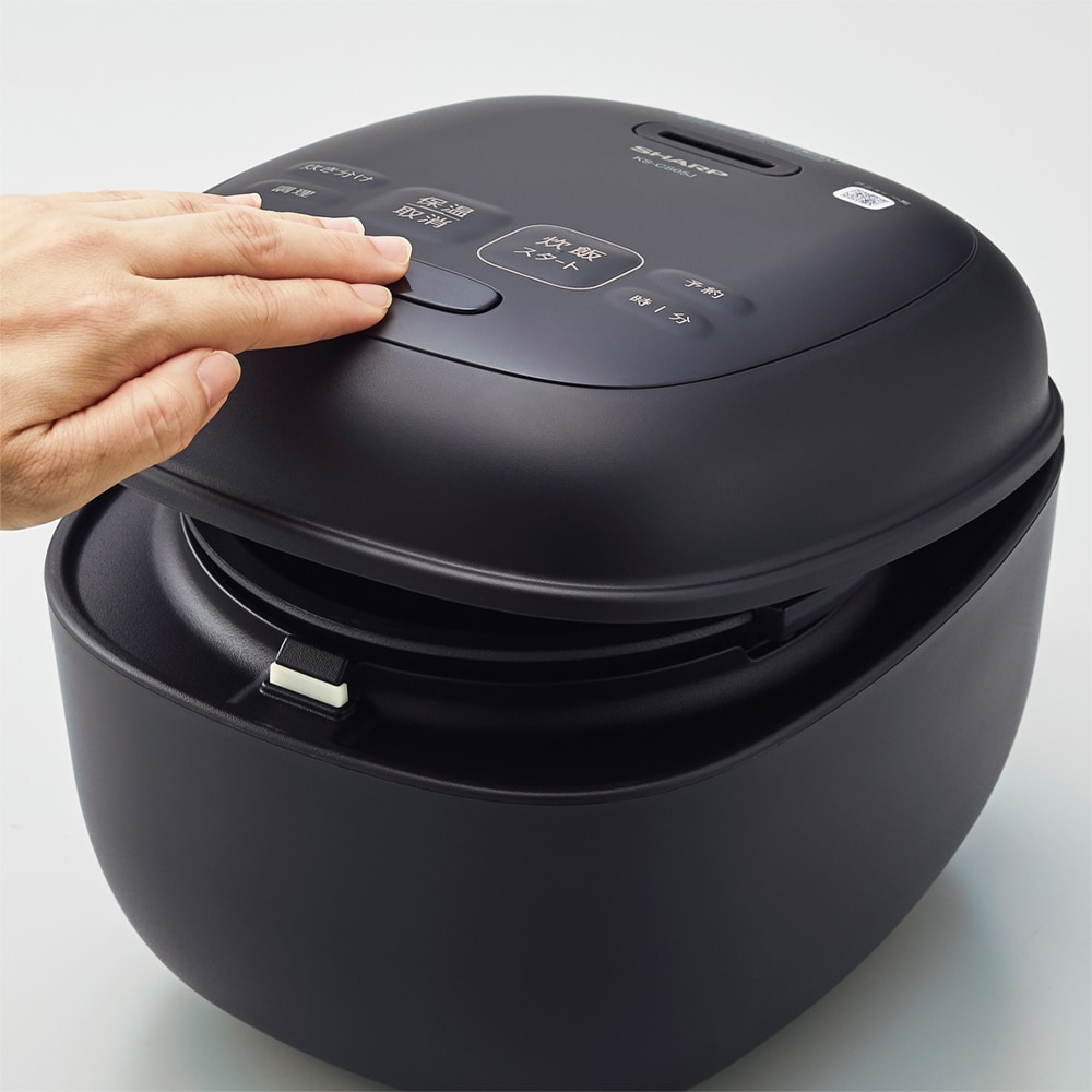 本体天面のオープンボタンのイメージ